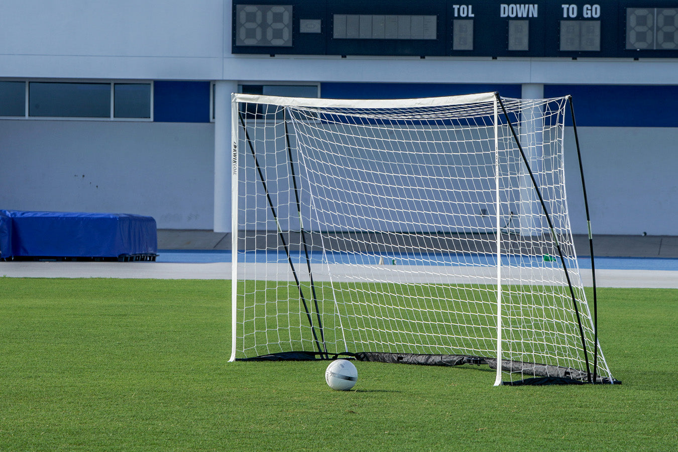 Kwik Goal KWIK FLEX™ Soccer Goal 6 1/2 x 12