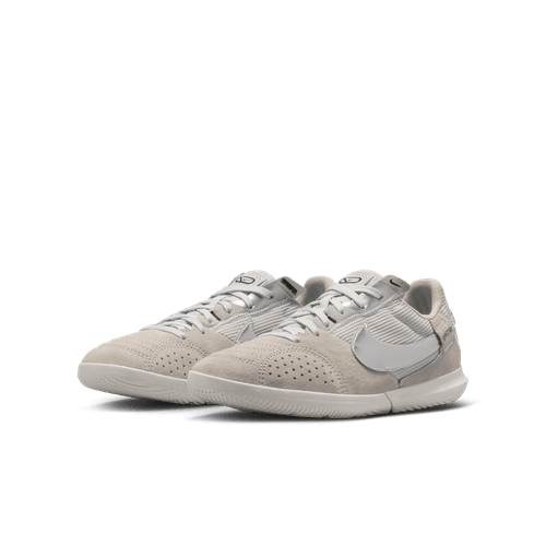 Nike Junior Streetgato Indoor Soccer Shoe - Lt Smoke Grey/Metallic Silver
