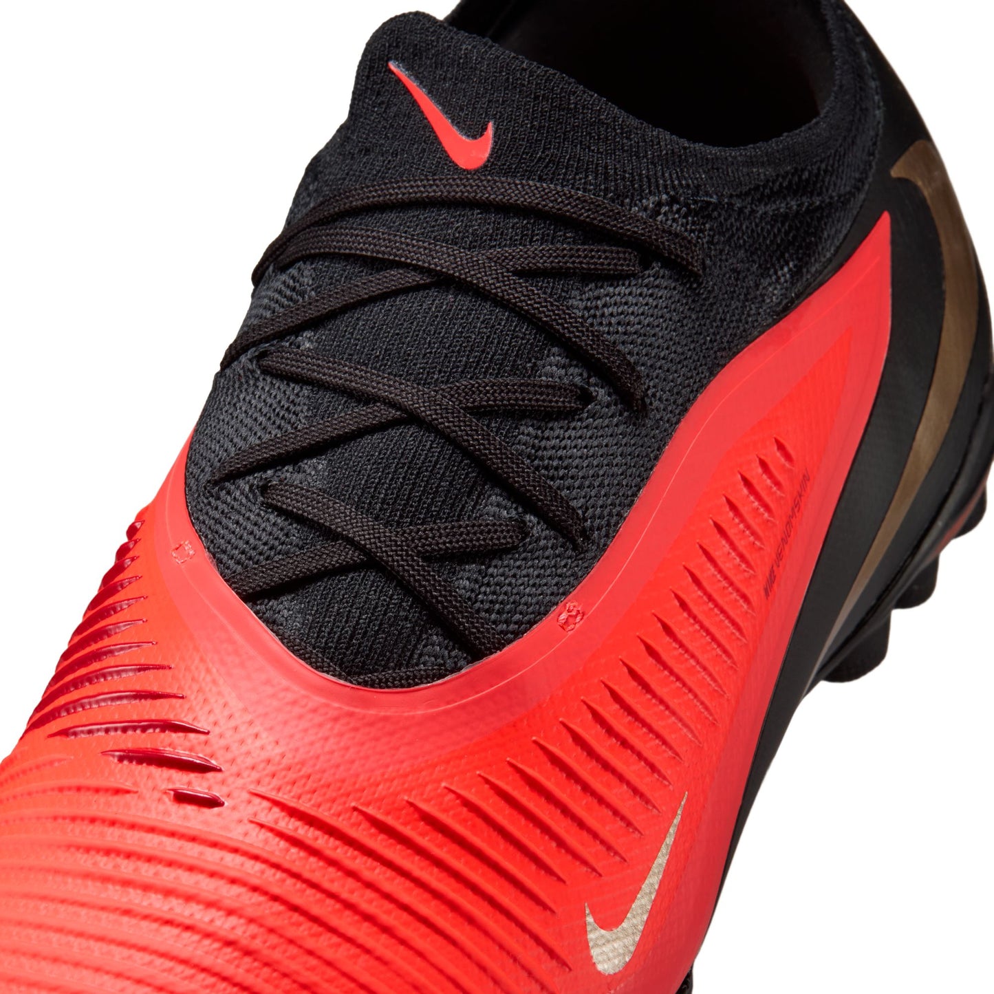 Nike Phantom 6 Low Pro TF Turf Soccer Cleat - Bright Crimson/Blur/Black