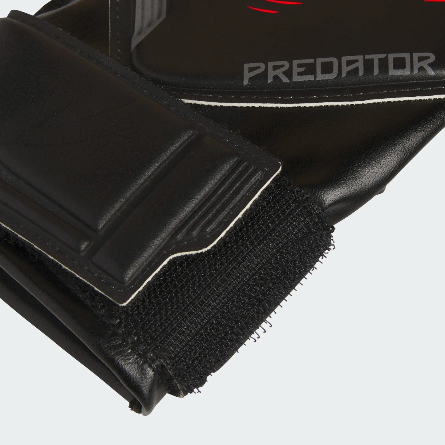 Adidas Junior Predator Training Goalkeeper Glove - Black/Black/Lucid Red