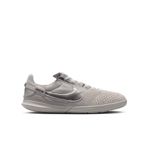 Nike Junior Streetgato Indoor Soccer Shoe - Lt Smoke Grey/Metallic Silver