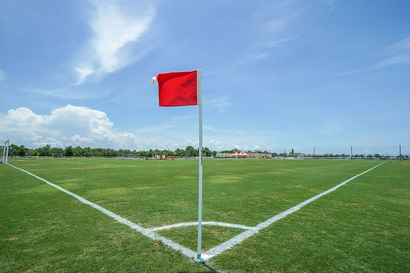 Kwik Goal Official Corner Flags (With Stake) - Set of 4
