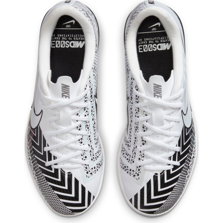 Nike Junior Mercurial Vapor 13 Academy MDS IC Indoor Soccer Shoe - White/Black/MetSilver